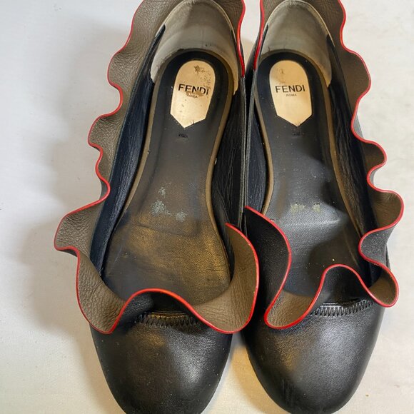 Fendi Red Leather Ruffle Trim Ballet Flats - Picture 3 of 5